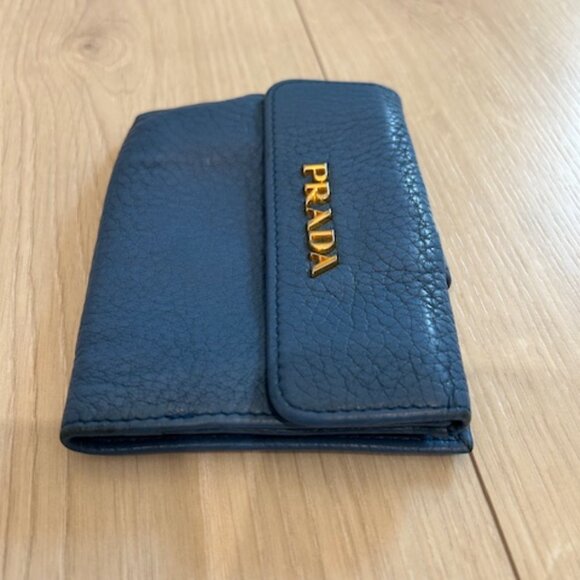 Prada Wallet - Picture 2 of 10